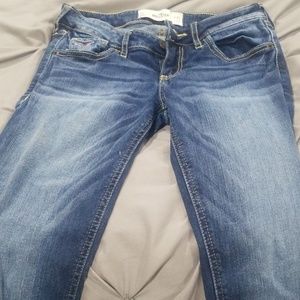 Hollister jeans